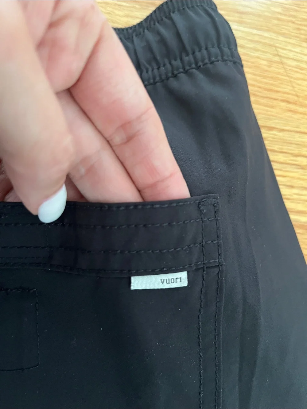VUORI kore 5 inch men’s shorts in small